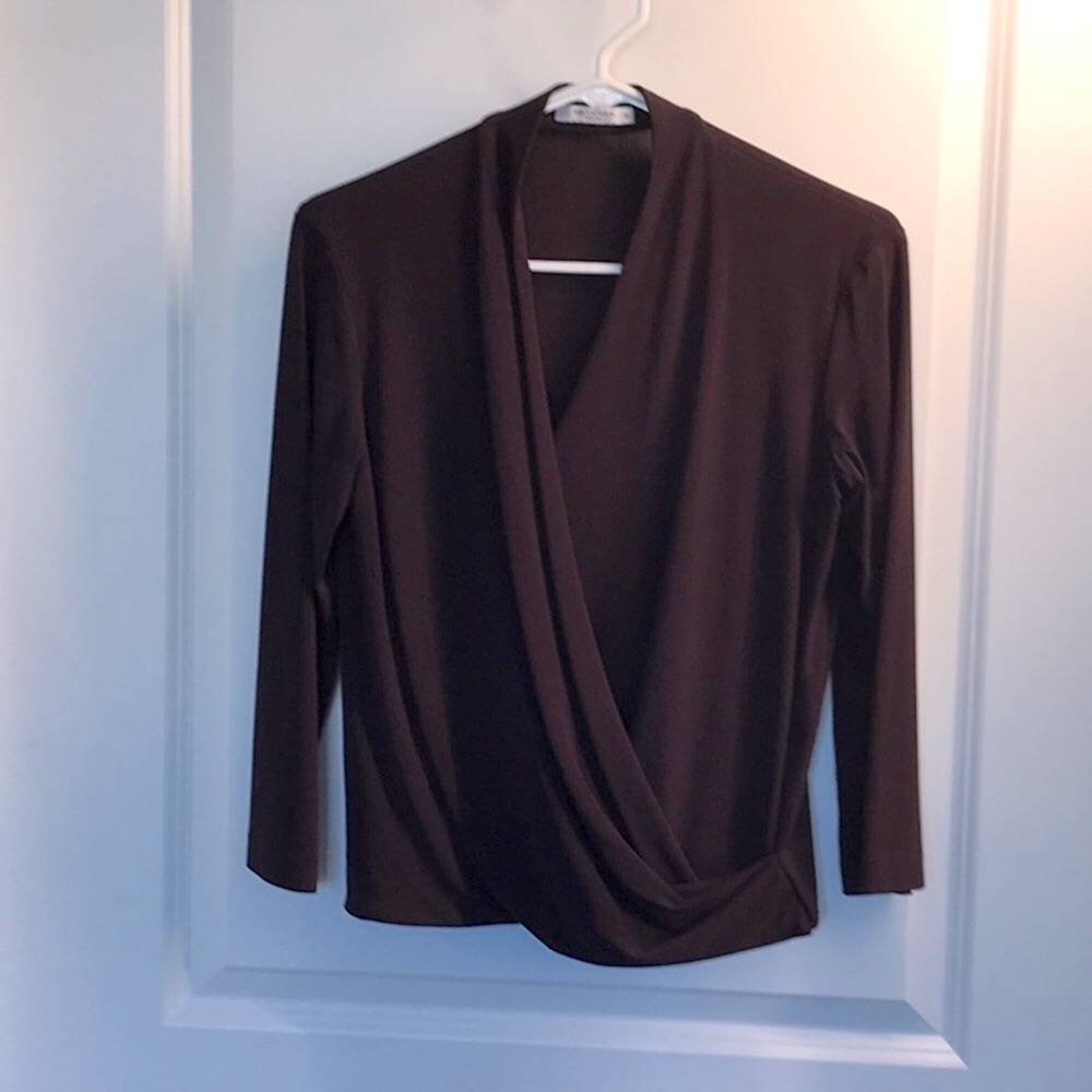 XS MM LaFleur deneuve top in blackberry